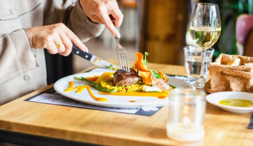 街コンでご飯を楽しむコツと相手との距離を縮めるための秘訣